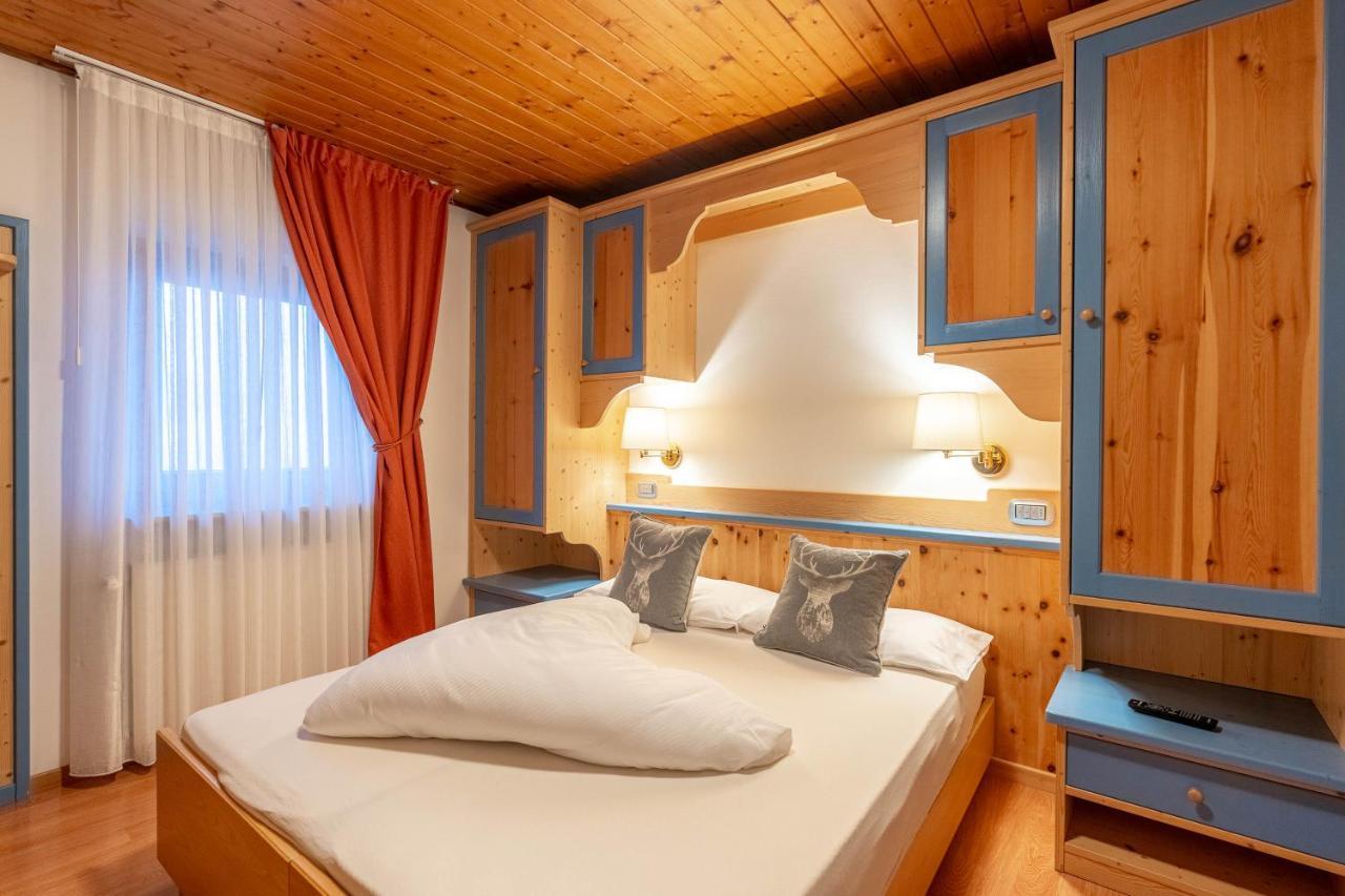 Albergo Dolomiti Cavalese Dış mekan fotoğraf